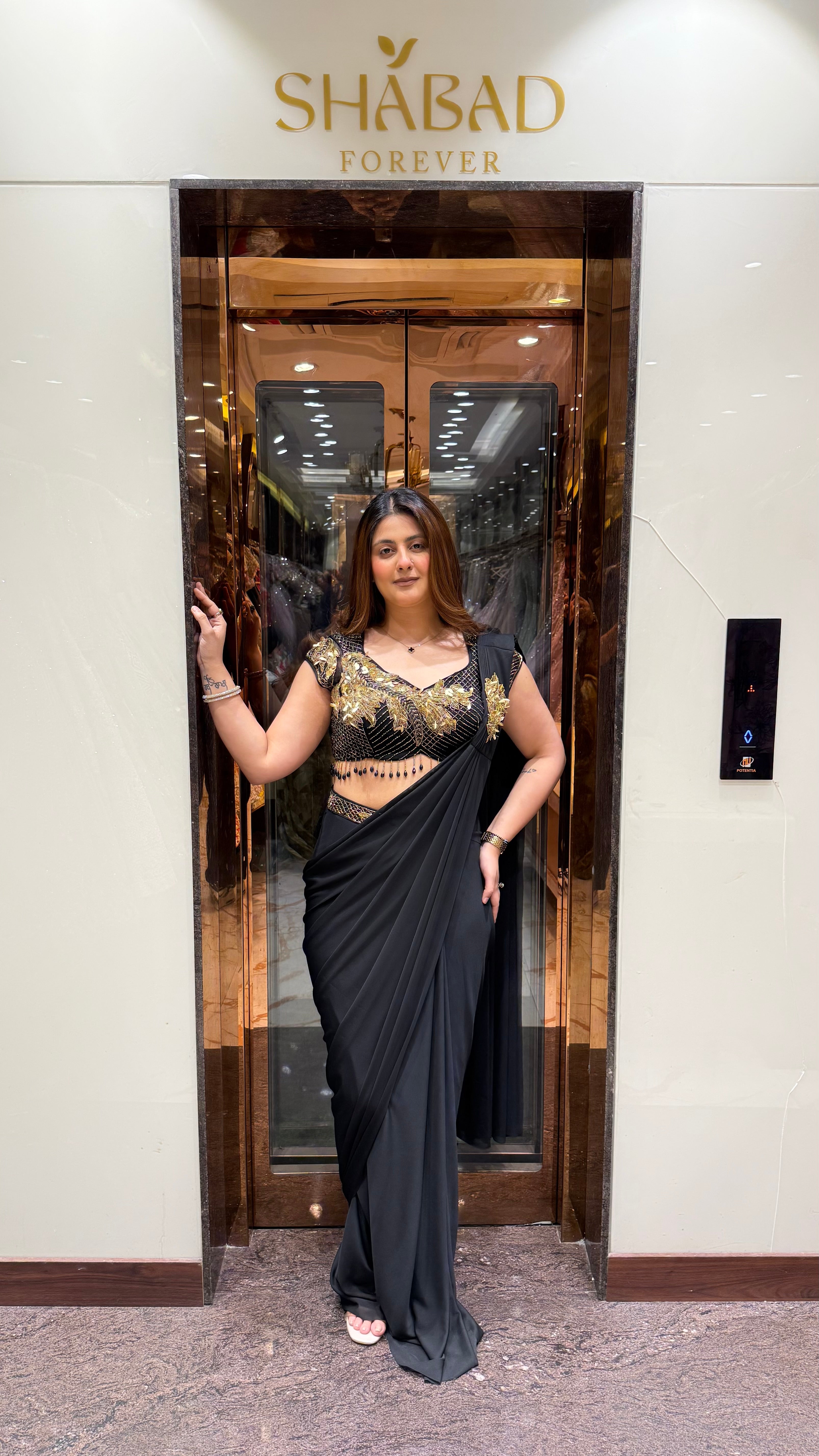 ZEENAT DRAPE SAREE