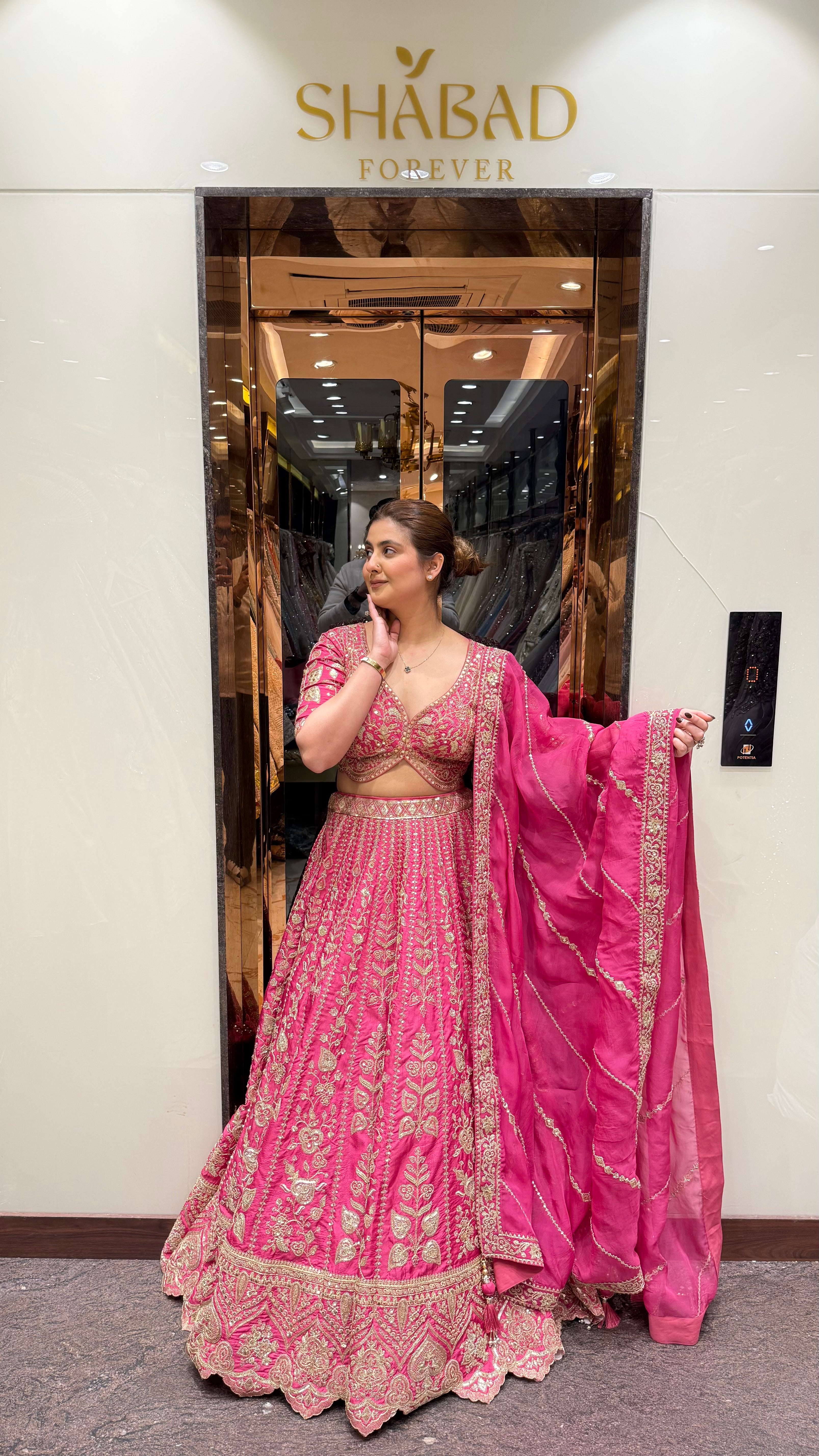 Kamya Backless Lehenga
