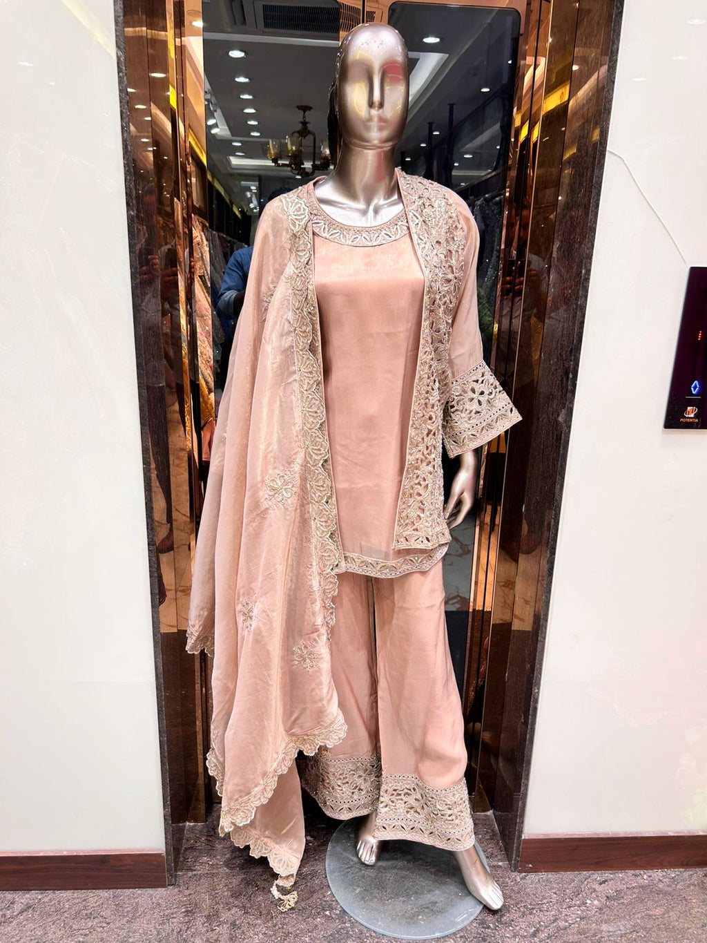 Dua 3-Piece Jacket Suit Set