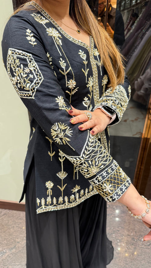 2pc indowestern set with katdana & sequin work