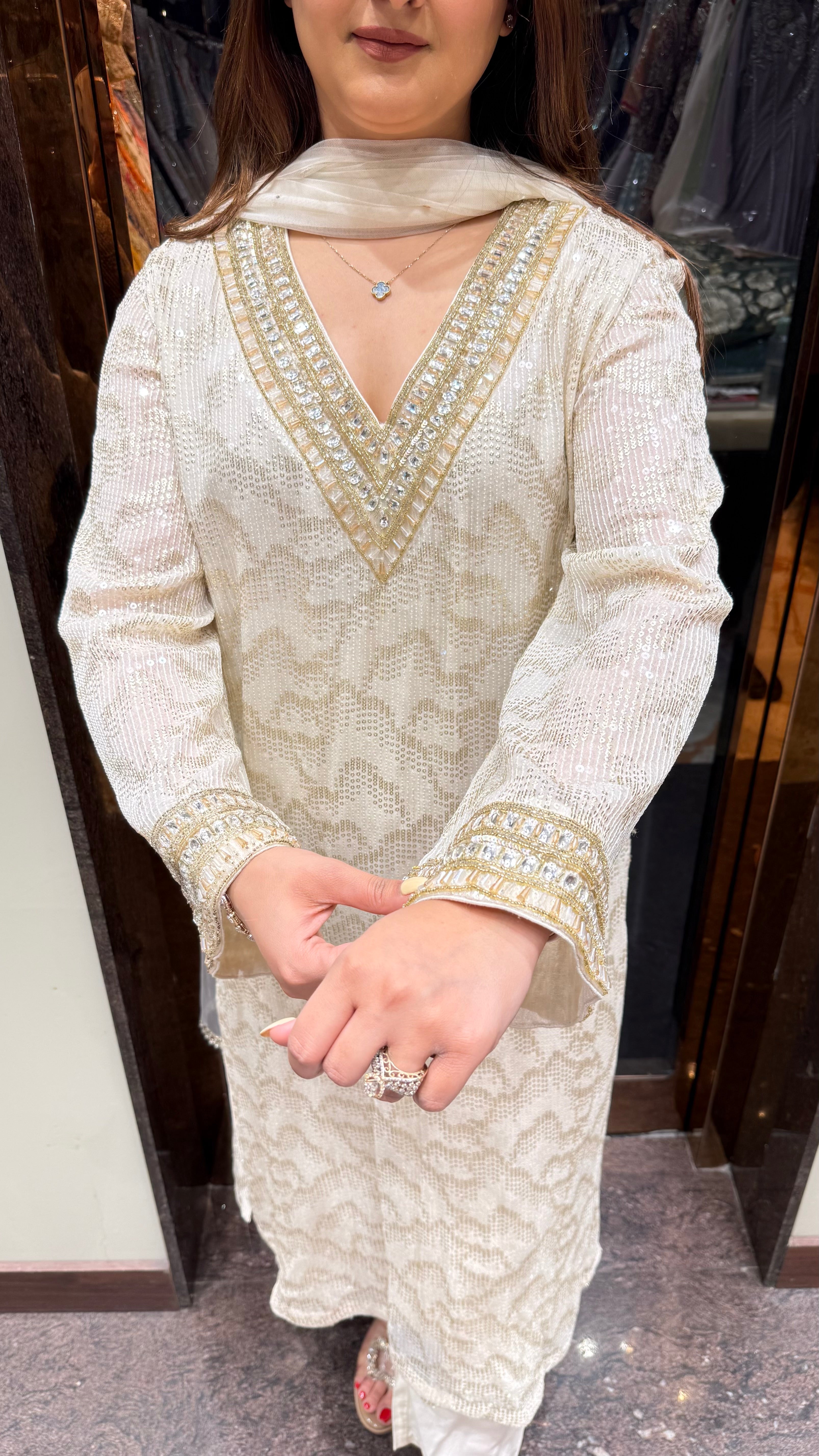 PAKIZA LONG SUIT