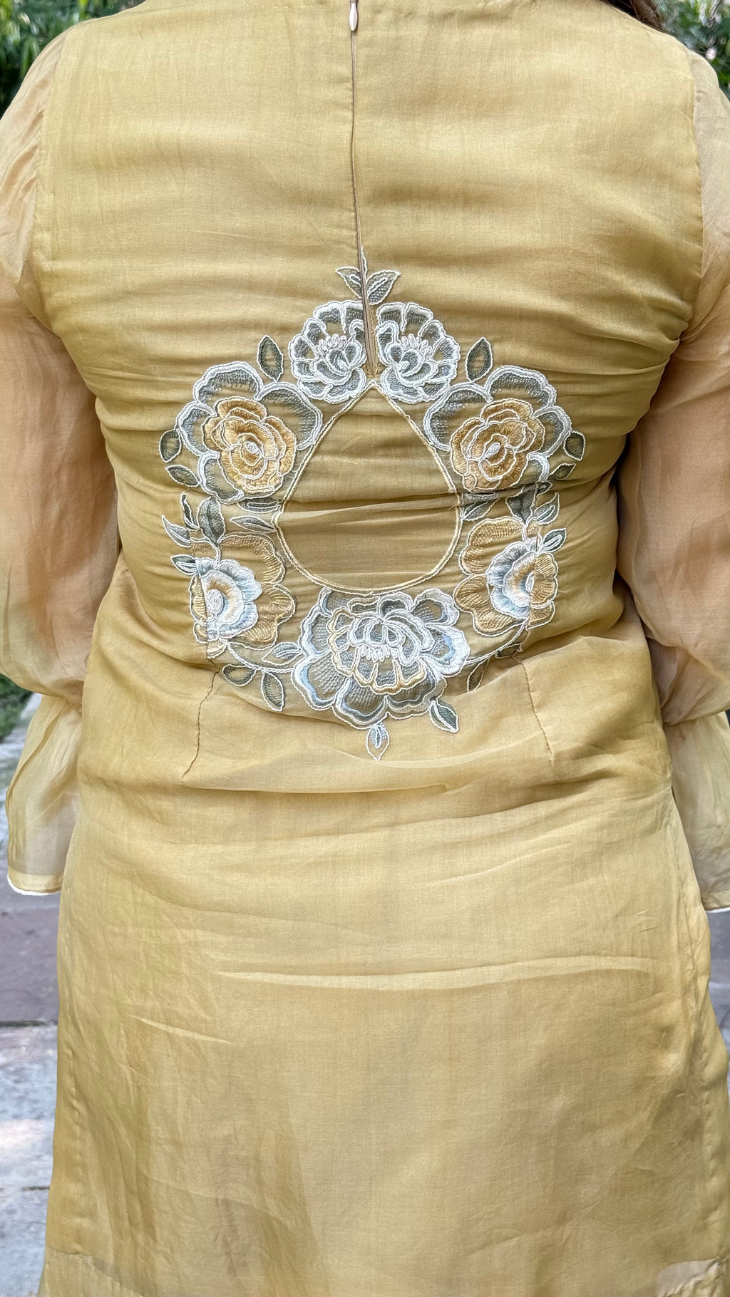 GUL E NOOR Organza Unstitched Suit