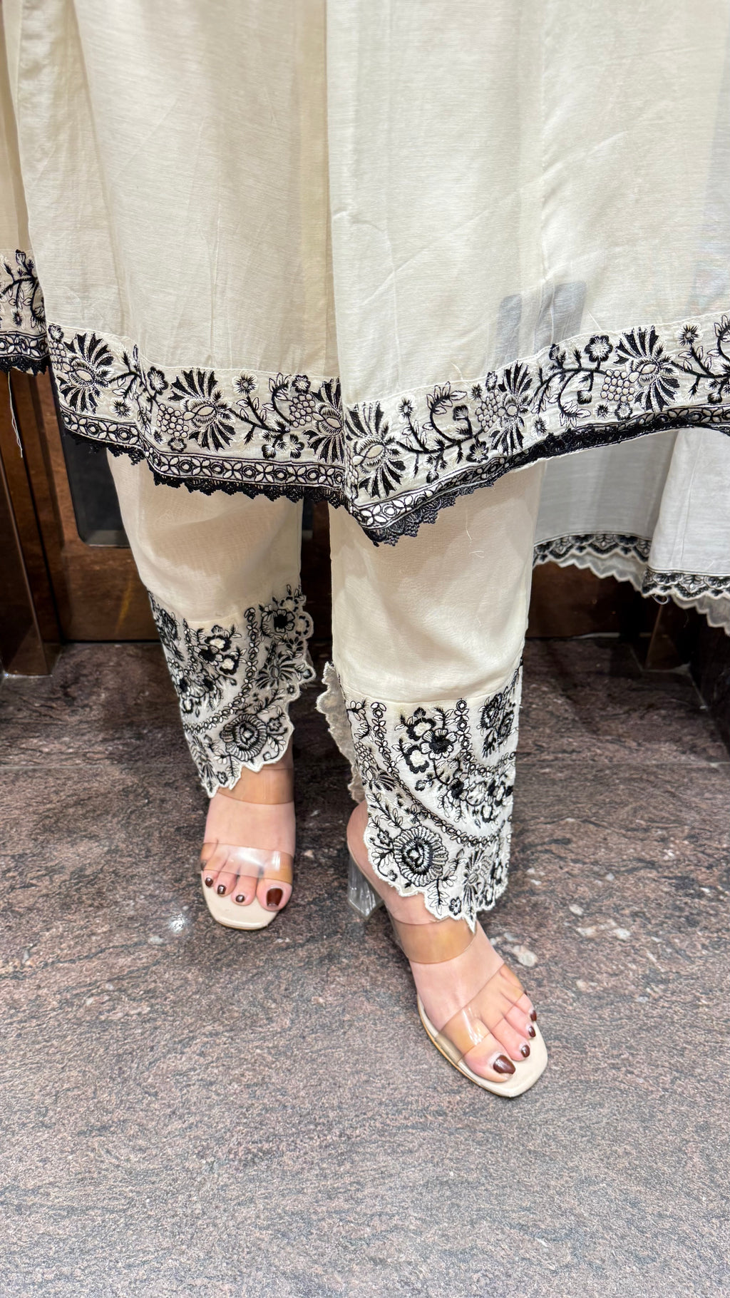 Roza Mul Cotton Suit