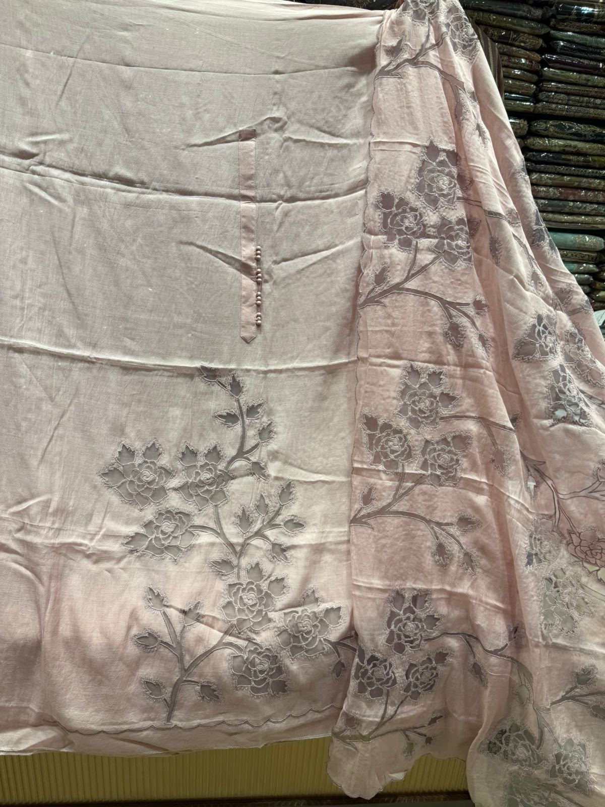 Nyrika Appliqué Flower Unstitched Suit