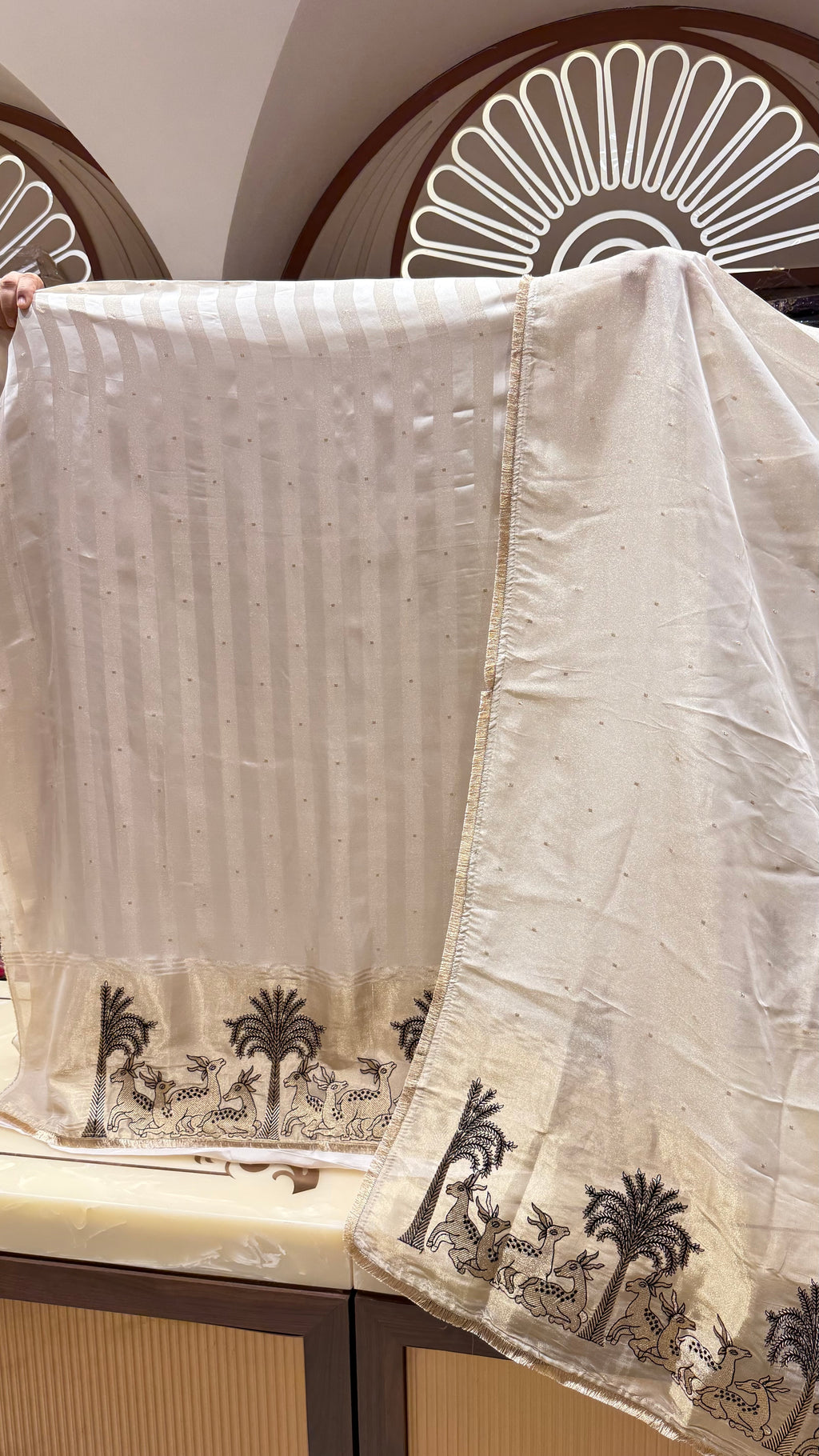 SHIKAAR GAH STRIPE UNSTITCHED SUIT
