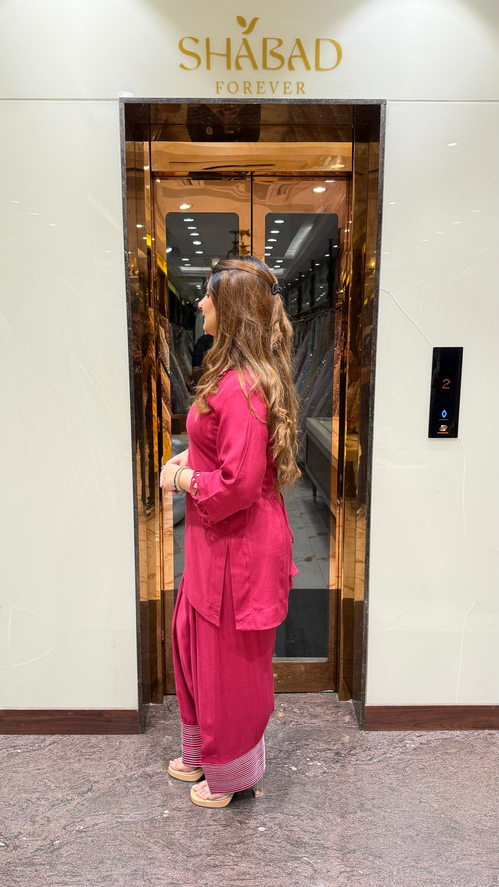 AURA FARSHI CO-ORD SET