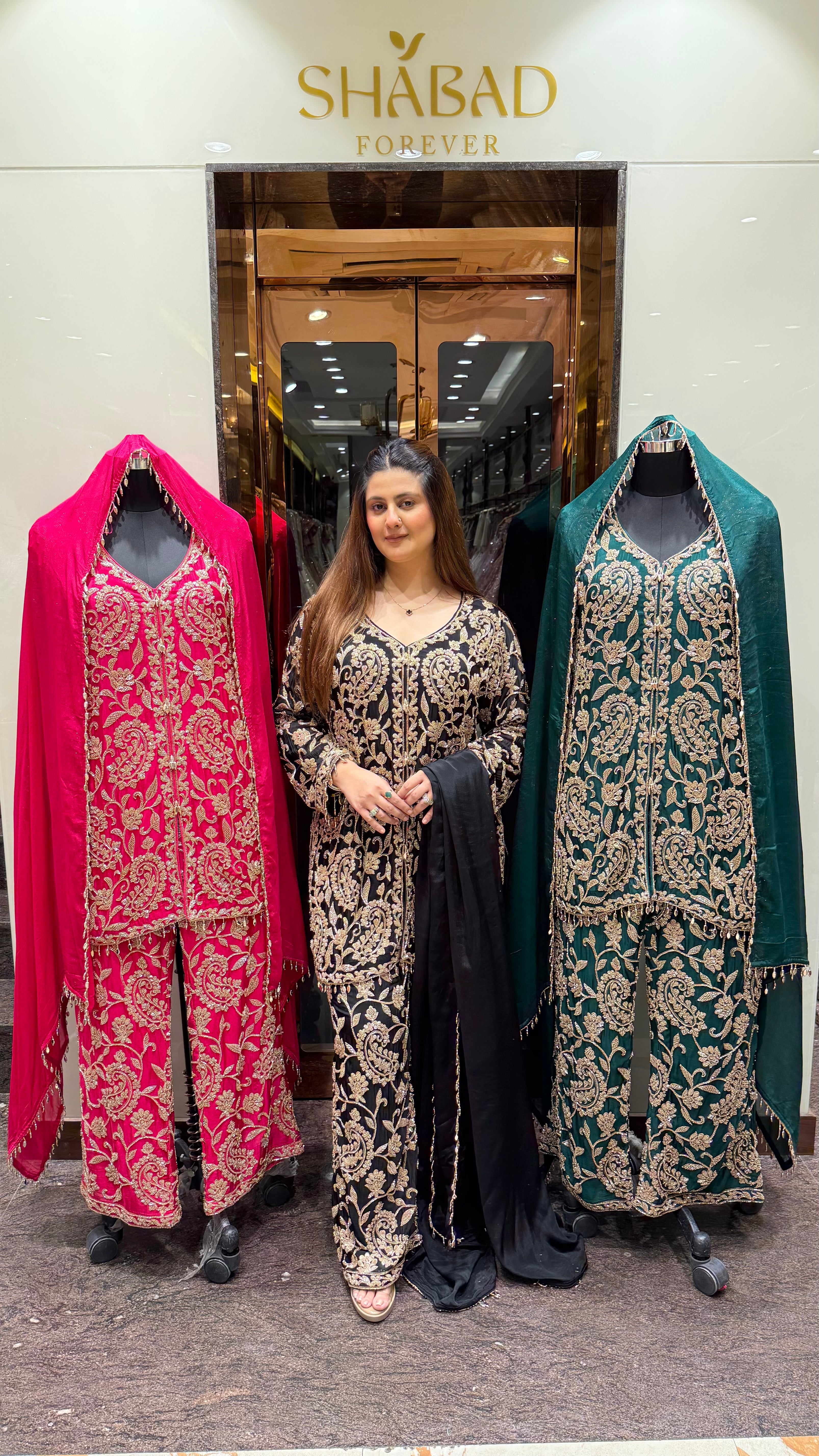 KOHINOOR HEAVY HANDWORK SUIT