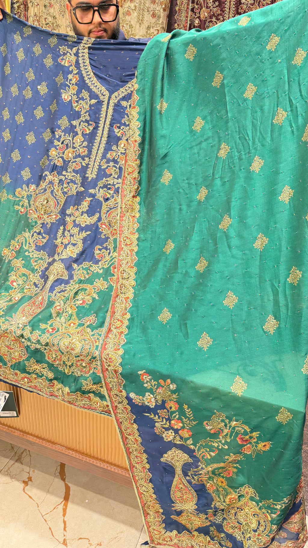 FIRDAUS UNSTITCHED SUIT