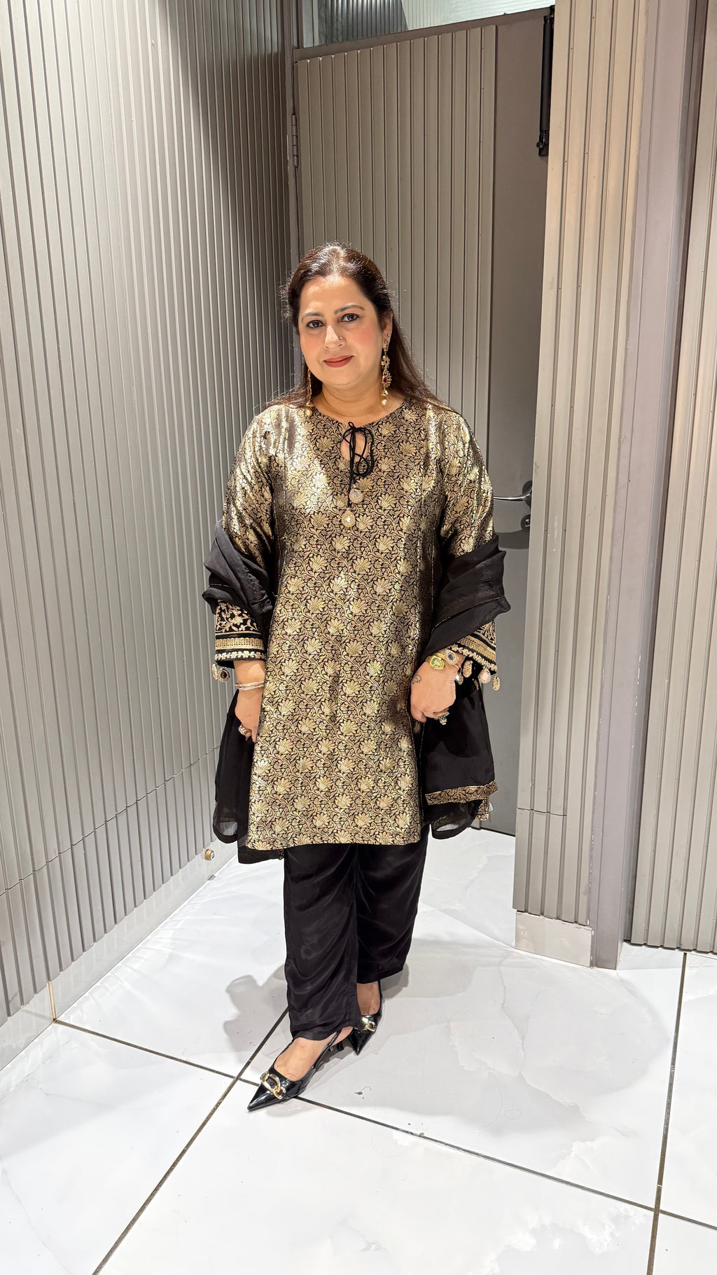 Brocade Front Tie Neckline Suit
